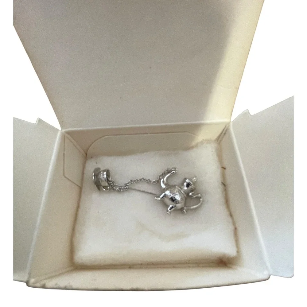 Avon Colonial Teapot Pin Brooch Tie Tac Chain Silver Tone Fashion Jewelry w/ Box